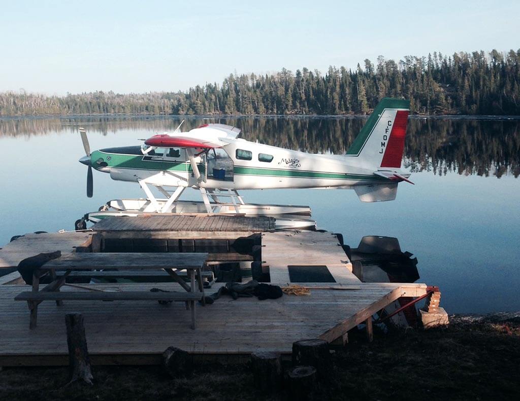 ontario fly-in plane